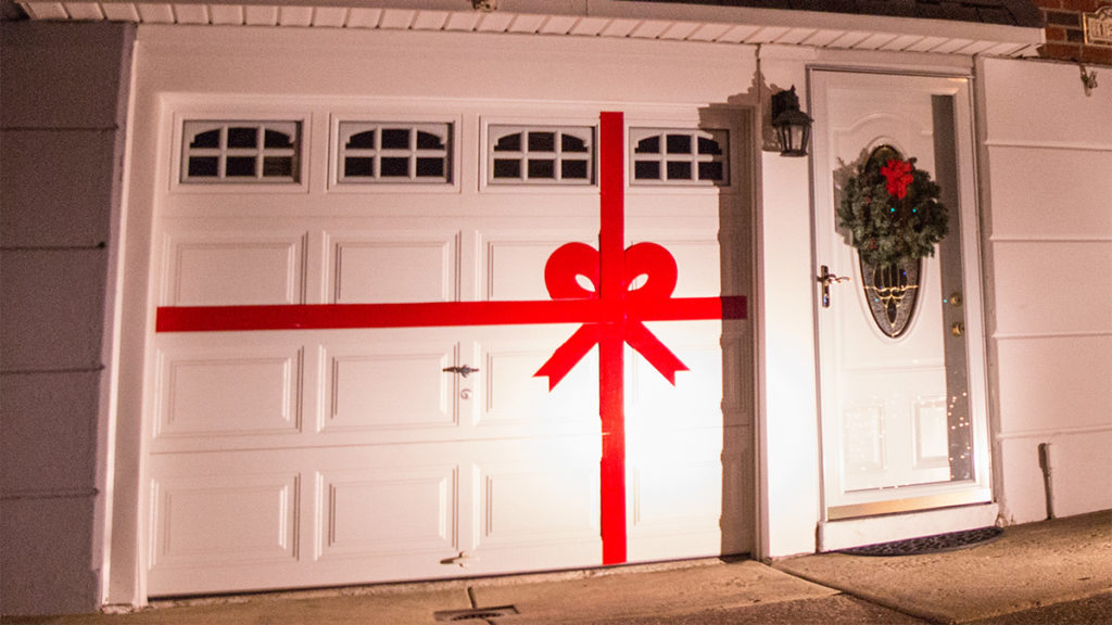 Garage Bow Classic 7’H x 8’W EZ Decoration